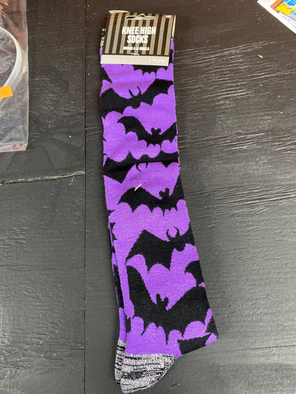 KNEE HIGH PURPLE BAT SOCKS