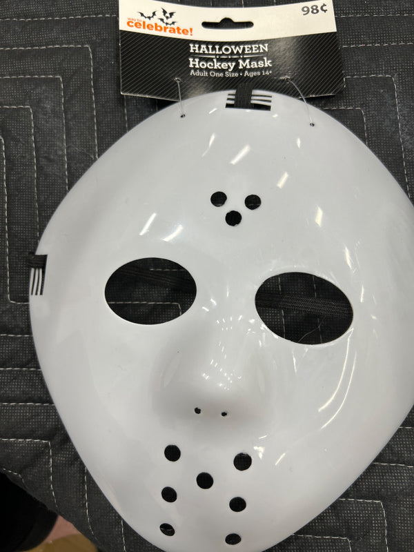 HOCKEY MASK