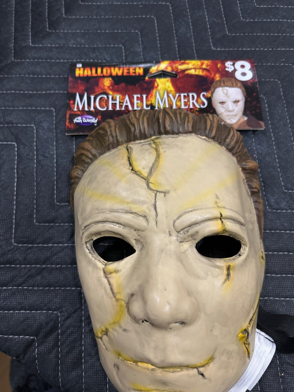 MICHAEL MYERS