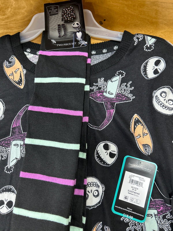 NIGHTMARE BEFORE CHRISTMAS PAJAMAS4